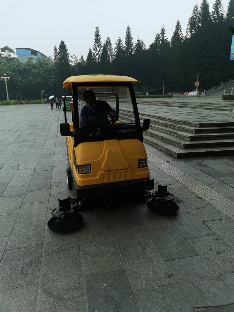 廣西洗地機南甯人民公園項目